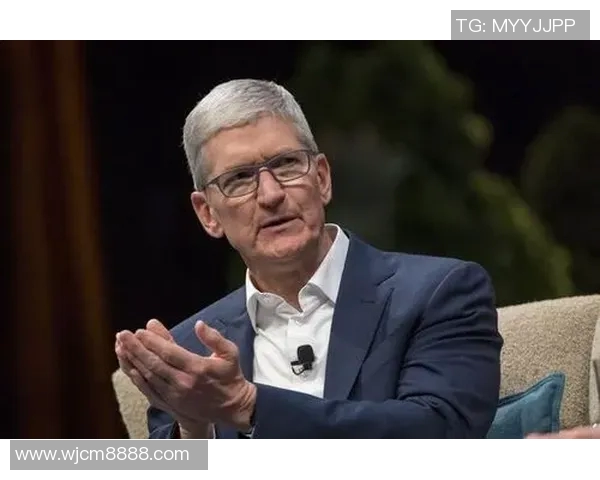 哪个足球明星因新冠疫情影响职业生涯面临重大挑战与转折点