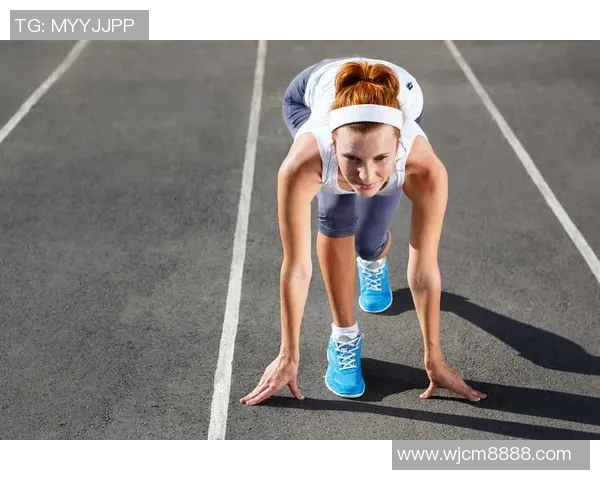 模仿足球明星跑步动作提升运动表现的有效方法与技巧分享