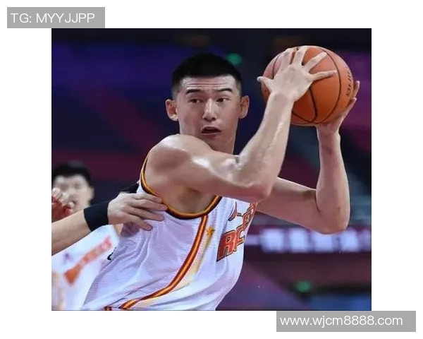 CBA篮球明星的儿子们如何继承父亲的篮球梦想与荣耀